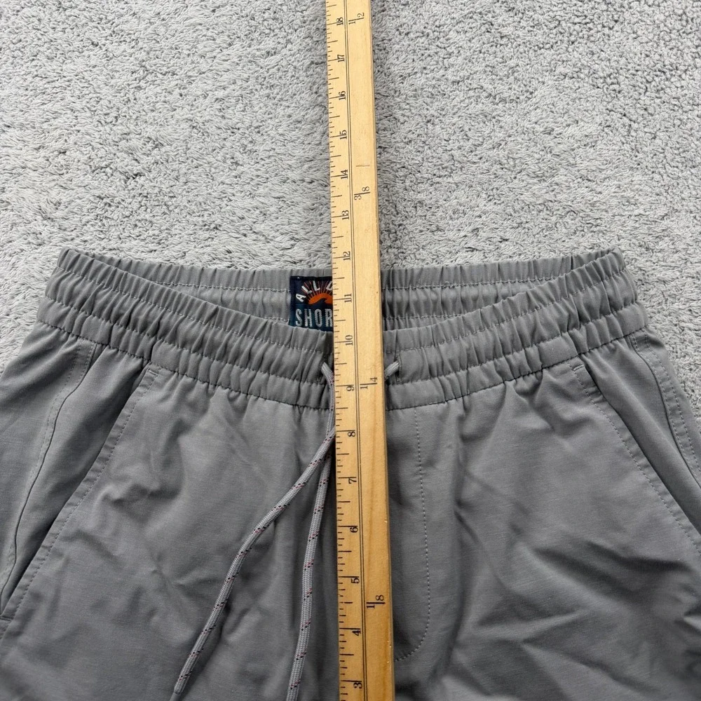 Faherty All Day Shorts Mens XS Light Gray Drawstring Lined Performance Stretch